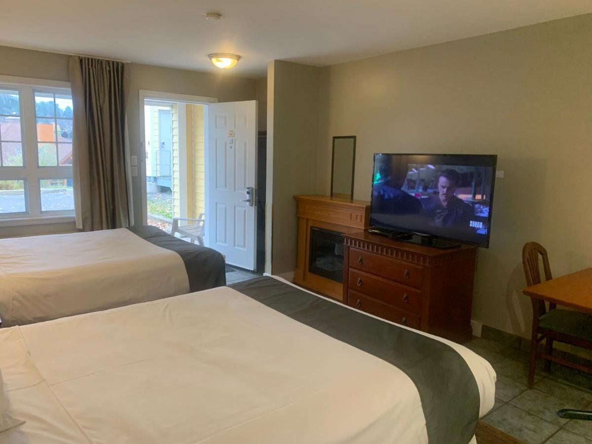 Hotel And Suites Les Laurentides Saint-Sauveur Ngoại thất bức ảnh