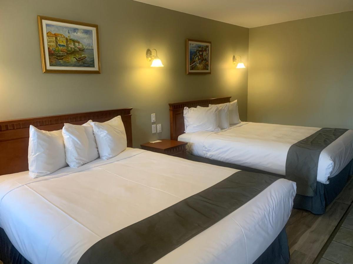 Hotel And Suites Les Laurentides Saint-Sauveur Ngoại thất bức ảnh