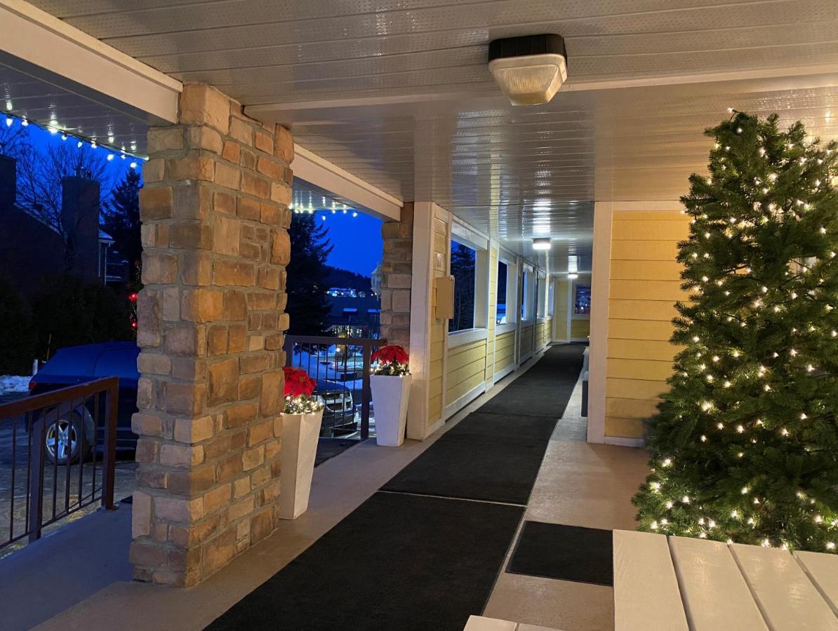 Hotel And Suites Les Laurentides Saint-Sauveur Ngoại thất bức ảnh