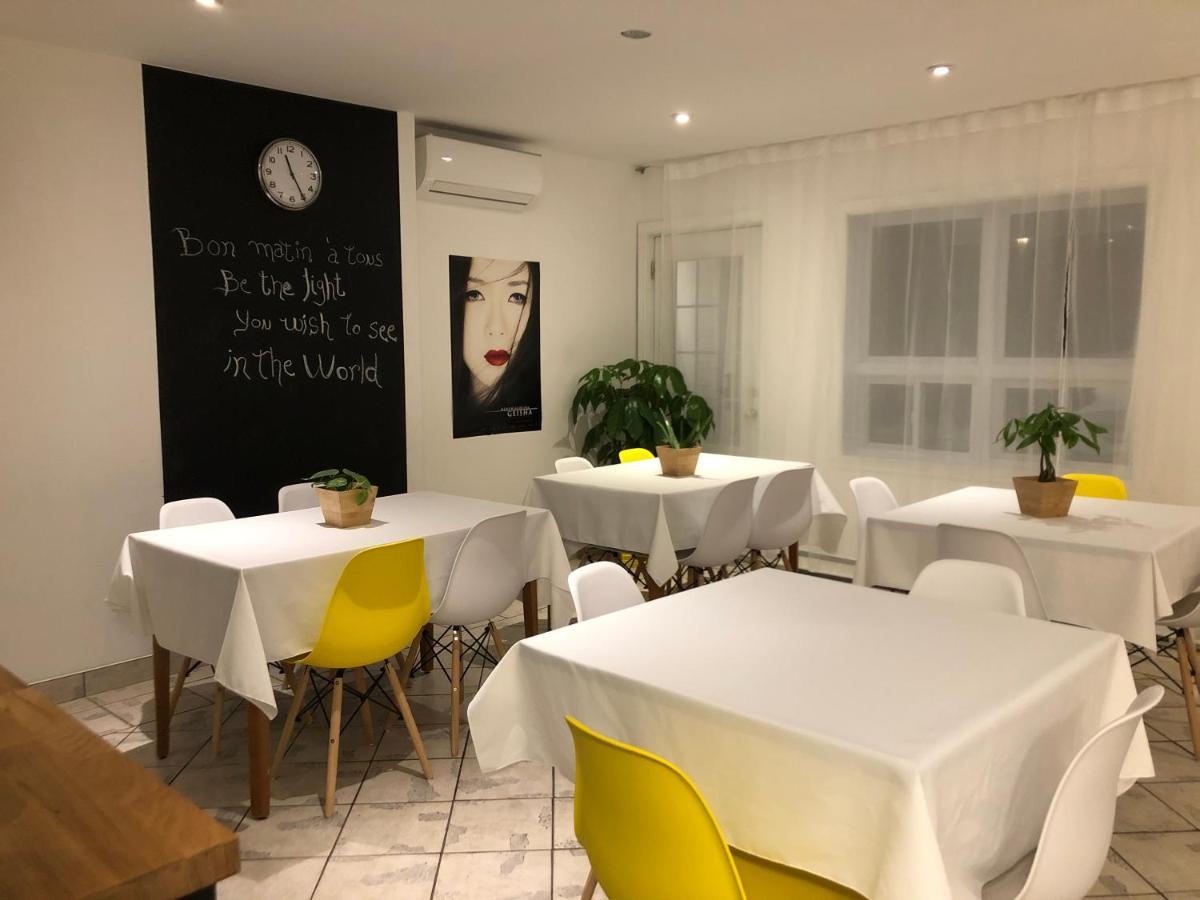 Hotel And Suites Les Laurentides Saint-Sauveur Ngoại thất bức ảnh