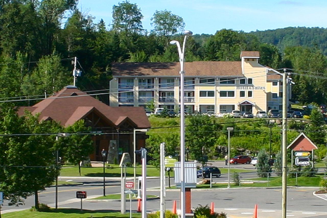 Hotel And Suites Les Laurentides Saint-Sauveur Ngoại thất bức ảnh